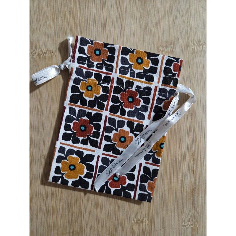 Brighton Drawstring Fabric‎ Jewelry Pouch  Gift Bag Hearts 4 Bags + 2 Heart Tin